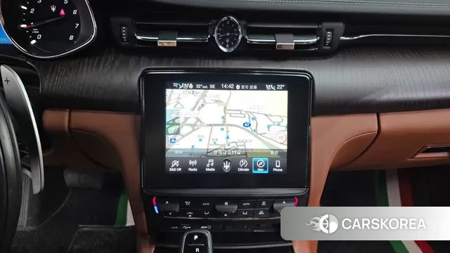 Maserati Quattroporte 2020 Черный из Кореи, фото 5