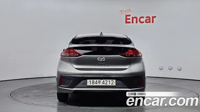 Hyundai The New Ionic Hybrid 2019 Серый из Кореи, фото 5