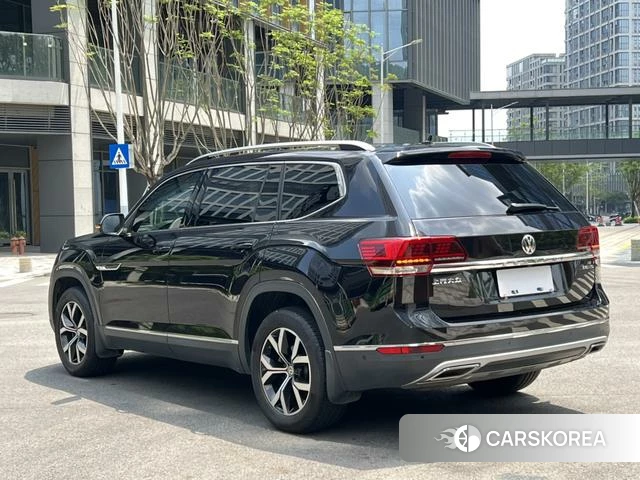 Volkswagen Tourang 2019 Черный из Китая, фото 5