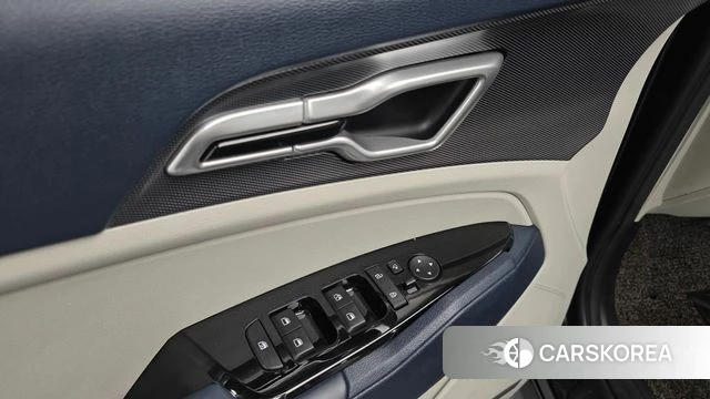 Kia Sportage 5th Generation Hybrid 2022 Черный из Кореи, фото 5