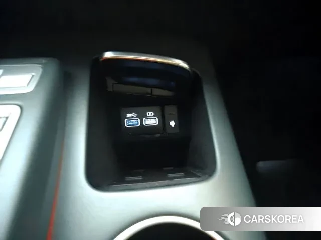 Genesis Electrified GV70 2022 Песочный из Кореи, фото 5