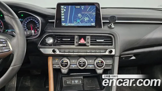 Genesis G70 2019 Черный из Кореи, фото 5