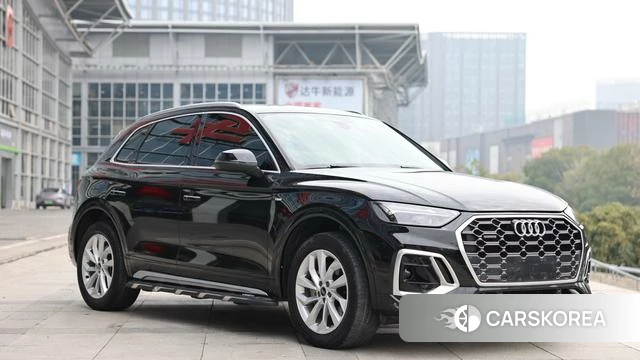Audi Q5L 2022 Черный из Китая, фото 5