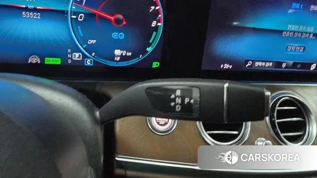 Mercedes-Benz E-Class W213 2021 Серебряный из Кореи, фото 5