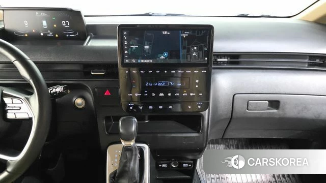 Hyundai Staria 2021 Белый из Кореи, фото 5