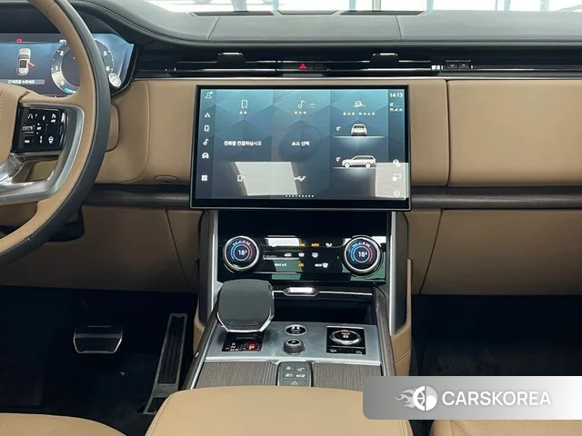 Land Rover Range Rover 5th Generation 2023 Песочный из Кореи, фото 5