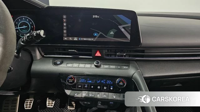 Hyundai Avante (CN7) 2022 Серебристо-серый из Кореи, фото 5