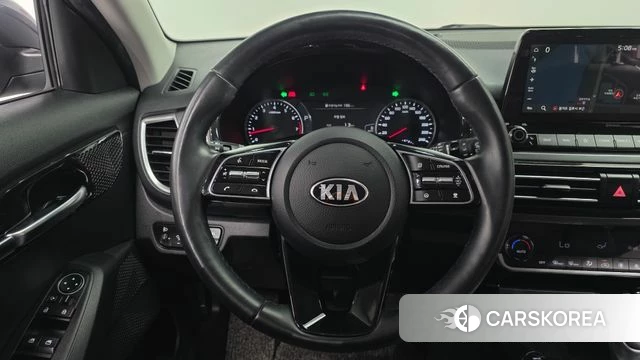 Kia Seltos 2020 Серый из Кореи, фото 5