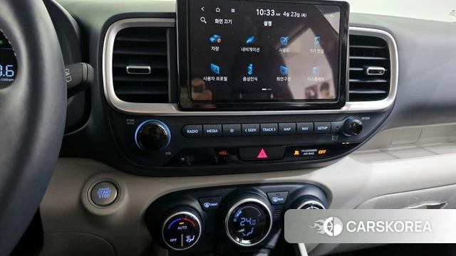 Hyundai Venue 2025 Серебристо-серый из Кореи, фото 5