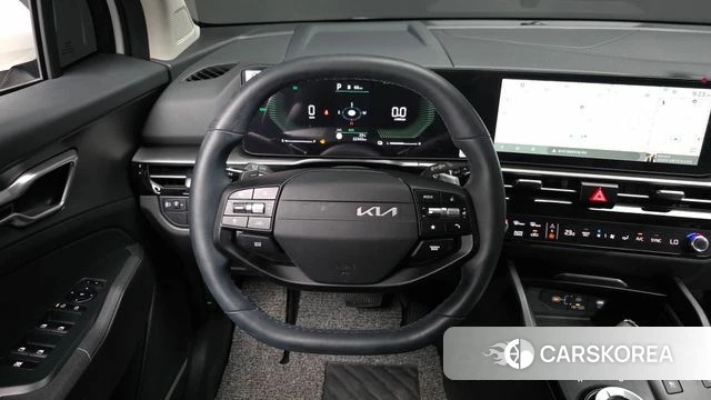 Kia The New Sportage 5th Generation Hybrid 2026 Белый из Кореи, фото 5