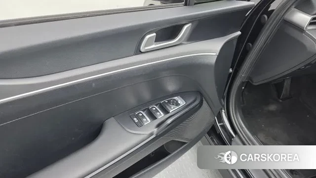 Kia K5 3rd generation 2021 Черный из Кореи, фото 5