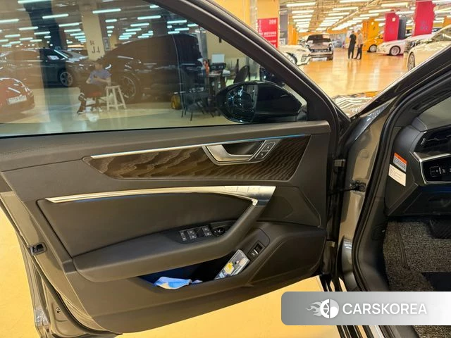 Audi A6 (C8) 2020 Серый из Кореи, фото 5