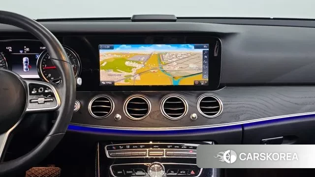 Mercedes-Benz E-Class W213 2019 Серый из Кореи, фото 5