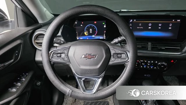 Chevrolet (GM Daewoo) Trax Crossover 2023 Белый из Кореи, фото 5