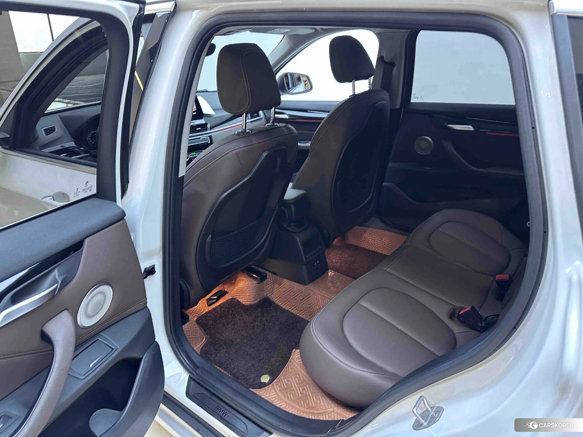 BMW X1 2021 Белый из Китая, фото 5