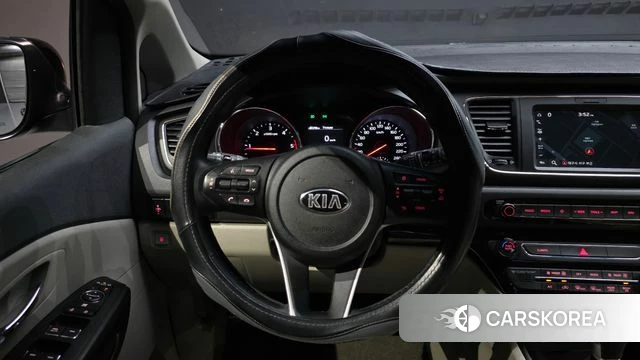 Kia The New Carnival 2018 Черный из Кореи, фото 5