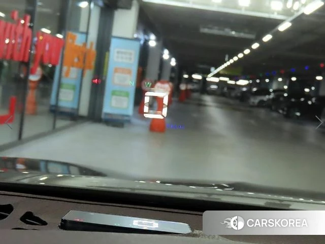 Toyota Camry (XV70) 2022 Серый из Кореи, фото 5