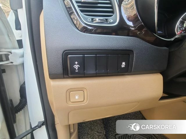 Kia The New Carnival id 3796128 из Кореи 5