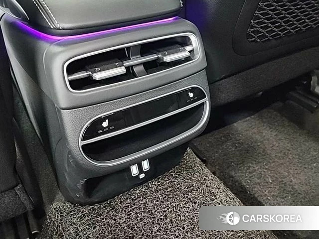 Genesis GV70 2024 Серебристо-серый из Кореи, фото 5