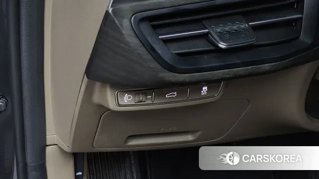 Kia K8 2021 Серый из Кореи, фото 5