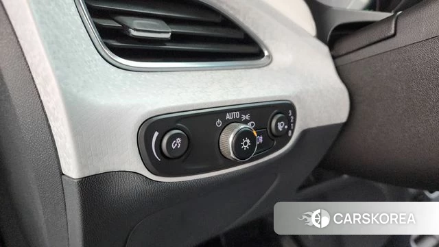 Chevrolet (GM Daewoo) Bolt EV 2018 Белый из Кореи, фото 5