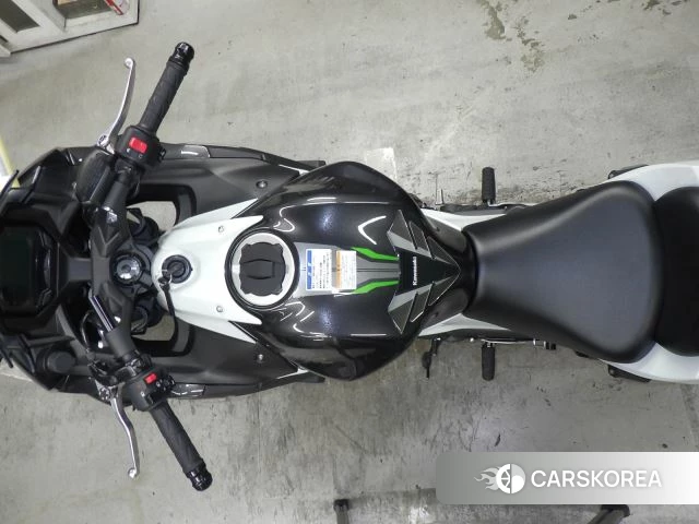 Проданный Kawasaki NINJA 650 ABS id 4229584 из Японии, фото 3