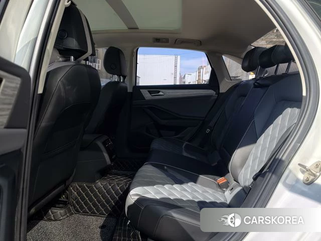 Volkswagen Sagitar 2022 Белый из Китая, фото 5