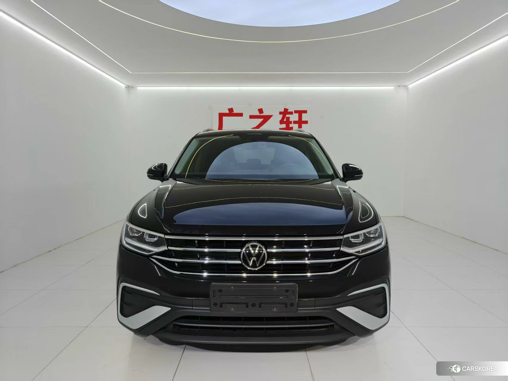 Volkswagen Tiguan L 2022 Черный из Китая, фото 5