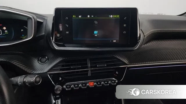 Peugeot e-208 second Generation 2021 Черный из Кореи, фото 5