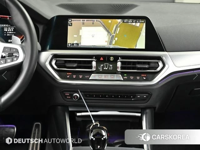 BMW 3 Series (G20) 2022 Белый из Кореи, фото 5