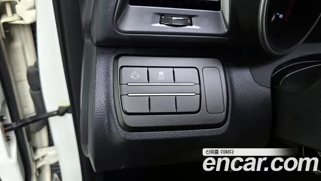 Ssangyong Tivoli Air 2018 Белый из Кореи, фото 5