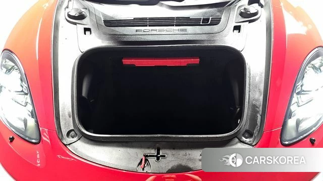 Porsche 718 Boxster 2024 Красный из Кореи, фото 5