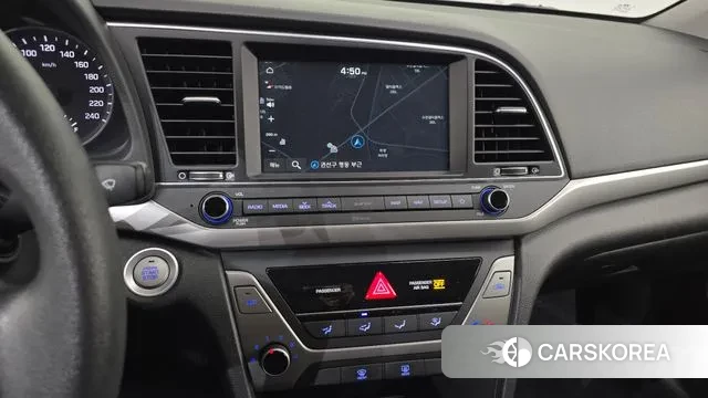 Hyundai Avante AD 2018 Серый из Кореи, фото 5