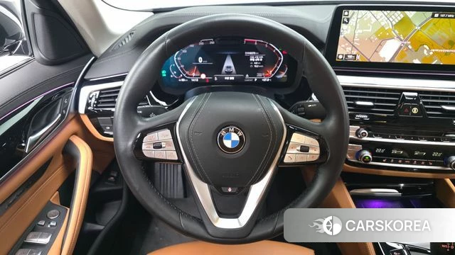 BMW 5 Series (G30) 2022 Черный из Кореи, фото 5
