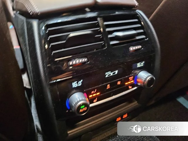 BMW 5 Series (G30) 2022 Белый из Кореи, фото 5