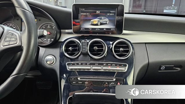 Mercedes-Benz C-Class W205 2018 Черный из Кореи, фото 5