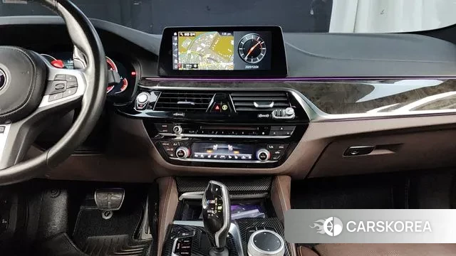 BMW 5 Series (G30) 2018 Фиолетовый из Кореи, фото 5