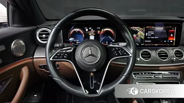 Mercedes-Benz E-Class W213 2022 Белый из Кореи, фото 5