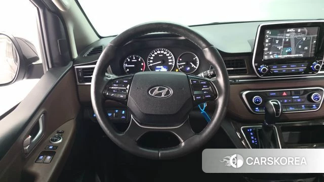 Hyundai The New Grand Starex 2018 Черный из Кореи, фото 5