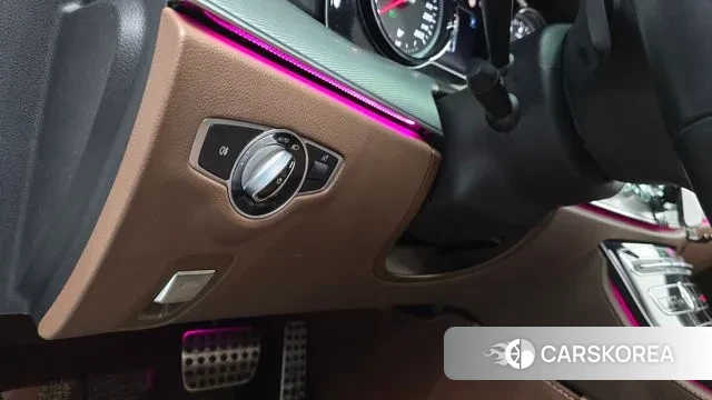 Mercedes-Benz E-Class W213 2018 Белый из Кореи, фото 5