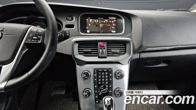 Volvo V40 Cross-Country 2018 Серый из Кореи, фото 5