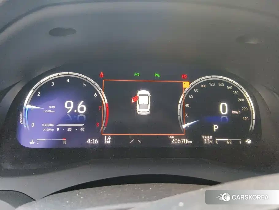 Toyota Camry 2024 Белый из Китая, фото 5