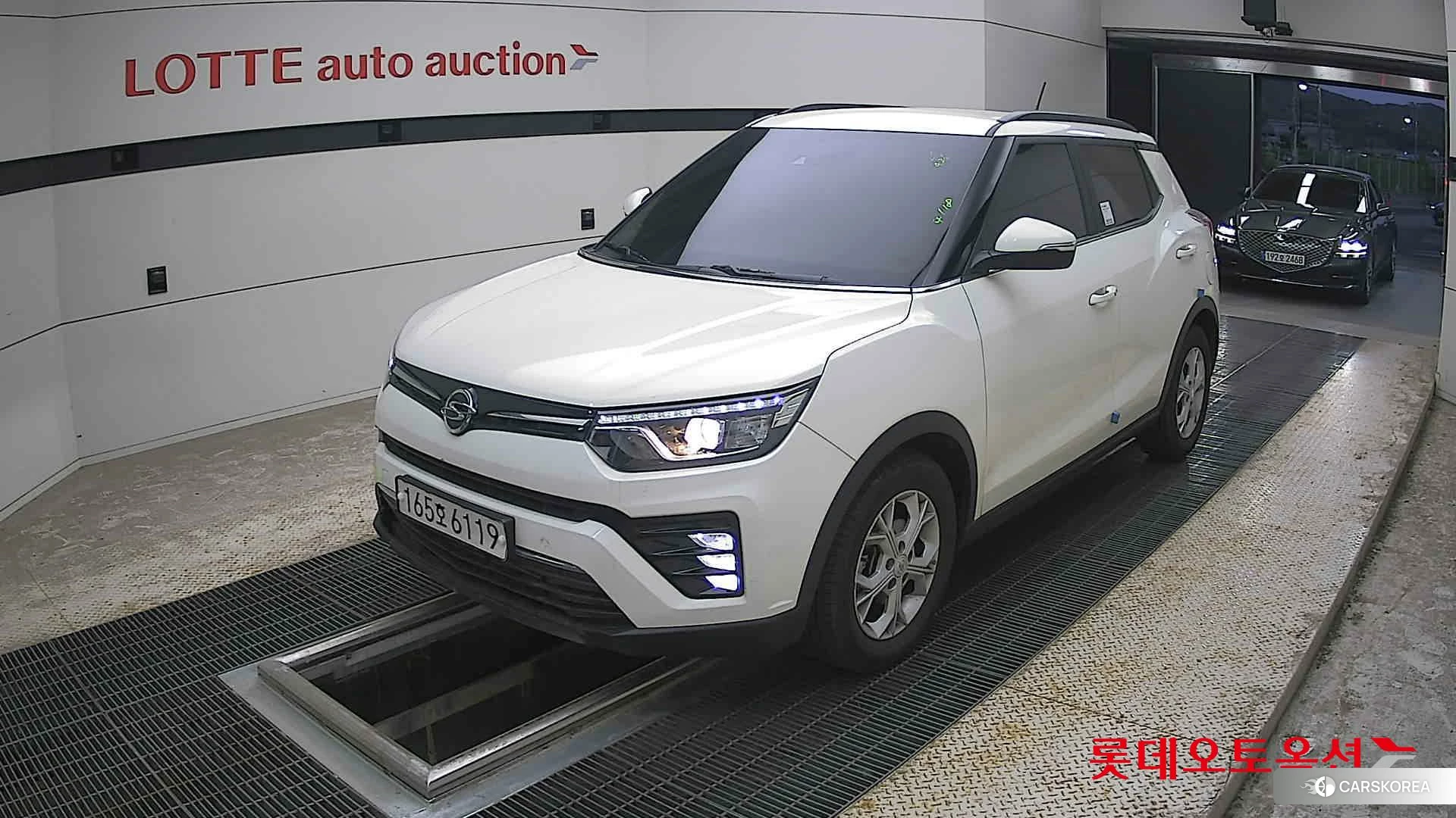 SsangYong Tivoli 2022 Grand White из Кореи, фото 5