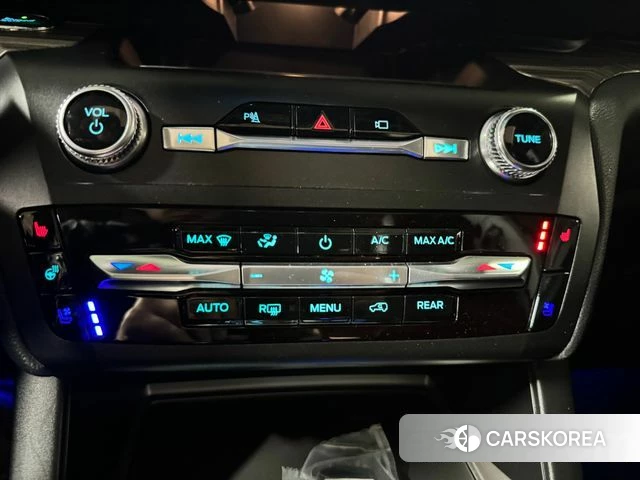 Ford Explorer 6th Generation 2020 Черный из Кореи, фото 5