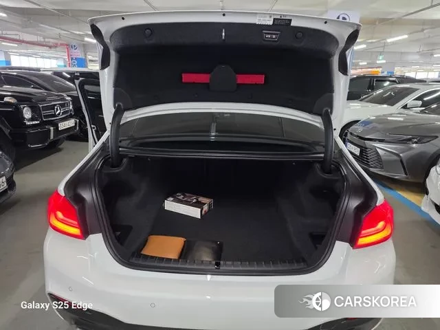 BMW 5 Series (G30) 2020 Белый из Кореи, фото 5