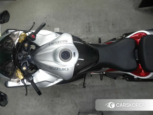 Проданный Suzuki GSX1300R HAYABUSA id 3947465 из Японии, фото 4