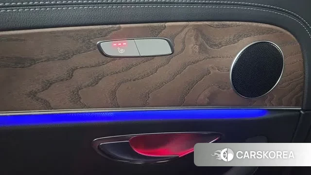 Mercedes-Benz E-Class W213 2023 Серый из Кореи, фото 5