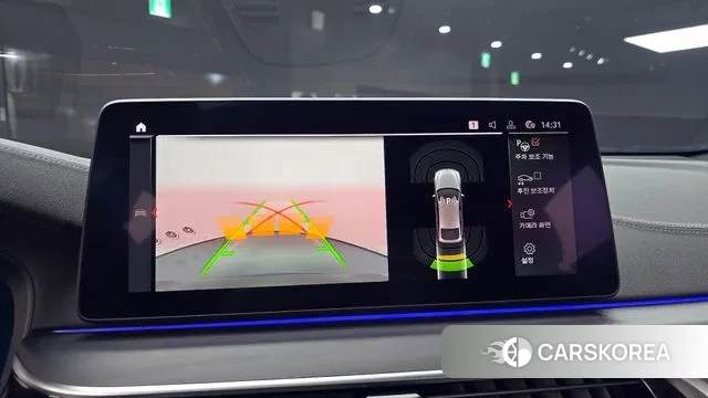 BMW 6 Series GT (G32) 2022 Серебристо-серый из Кореи, фото 5