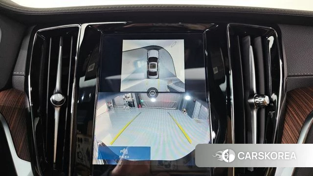 Volvo S60 3rd generation 2023 Черный из Кореи, фото 5