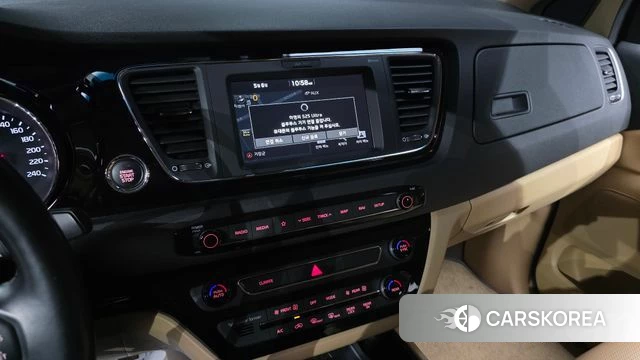Kia The New Carnival 2019 Черный из Кореи, фото 5